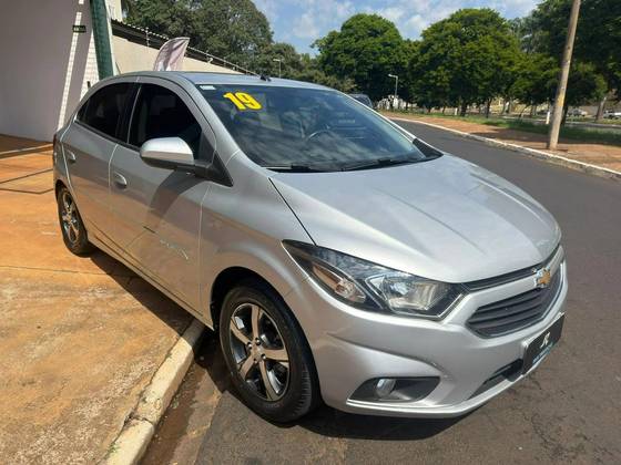 CHEVROLET ONIX 1.4 MPFI LTZ 8V FLEX 4P MANUAL